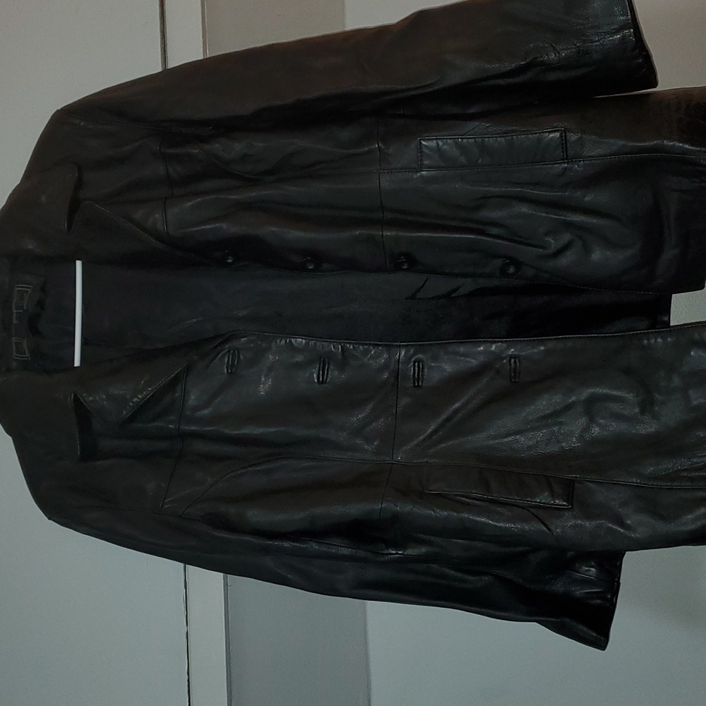 **Unisex leather jacket